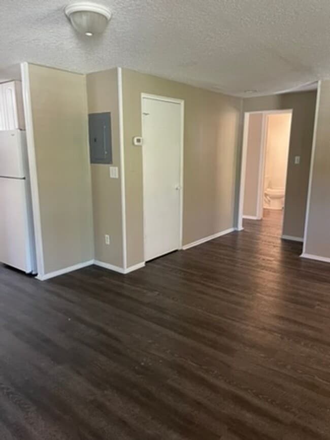 Building Photo - 206 Osceola Ave