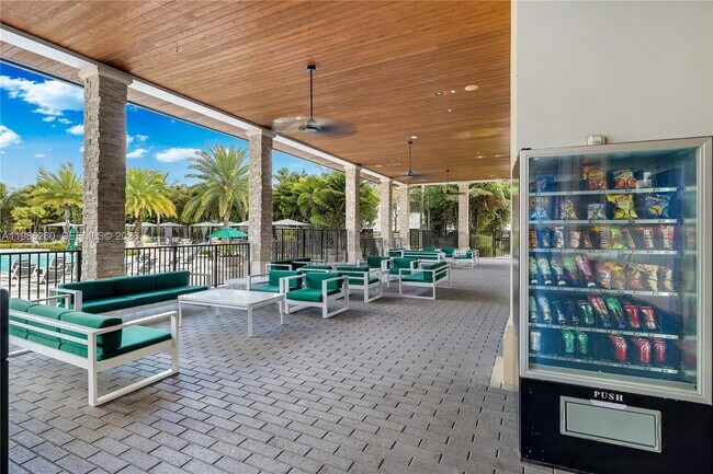 Building Photo - 8800 NW 97th Ave