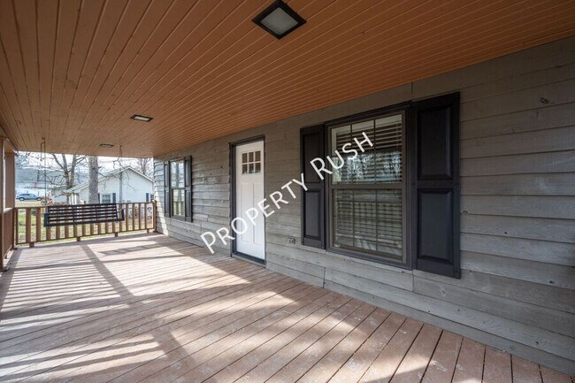 Building Photo - 8229 Patterson Rd