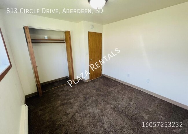 Building Photo - 2104 3rd Ave SE