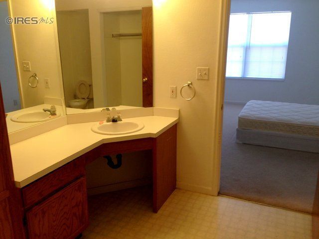 Building Photo - 2856 17th Ave