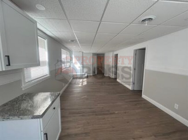 Building Photo - 1350 Van Buren St