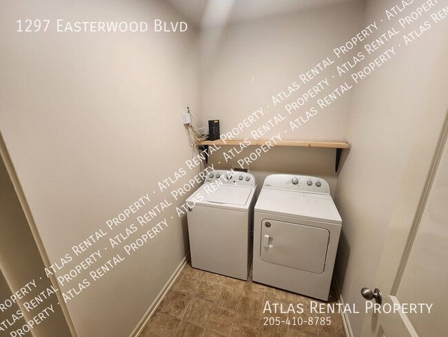 Building Photo - 1297 Easterwood Blvd