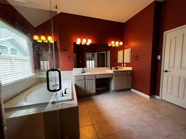 Building Photo - 9326 Oratorio Ct