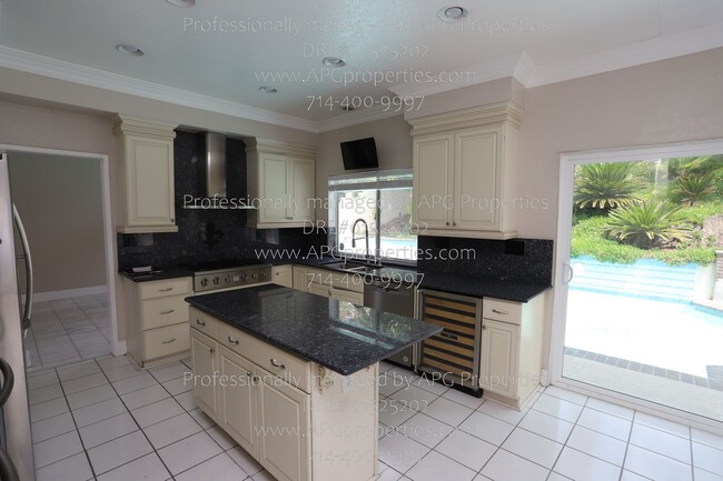 Building Photo - 1281 Celery Ln