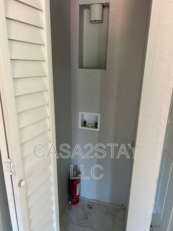 Building Photo - 3846 Madison Ave