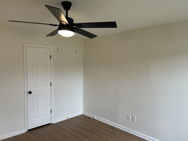 Building Photo - 2205 Evans Ave NW