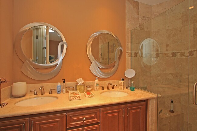 Building Photo - 75739 Via Cortona