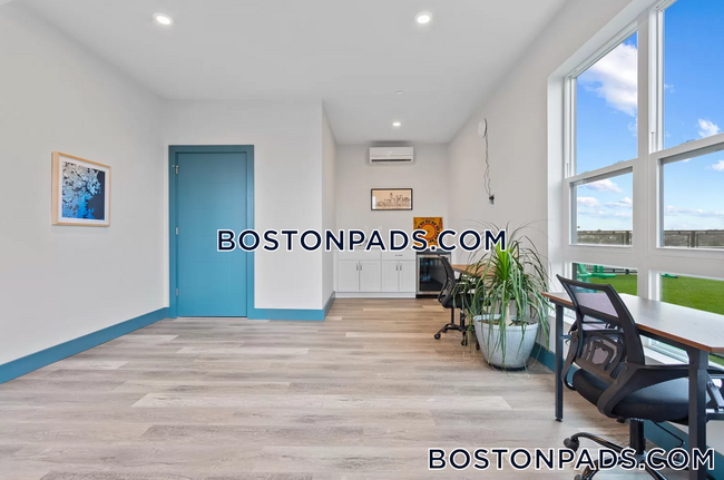 Building Photo - 1258 Massachusetts Ave