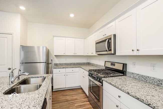 Building Photo - 5014 Dawn Break