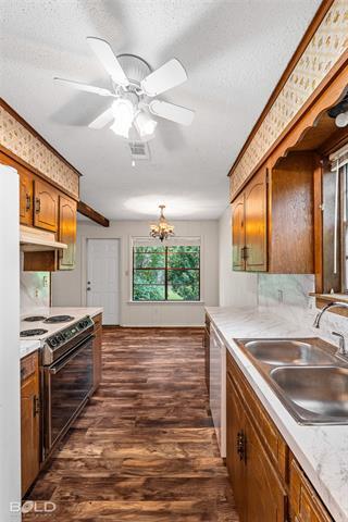 Building Photo - 131 Tooke Dr
