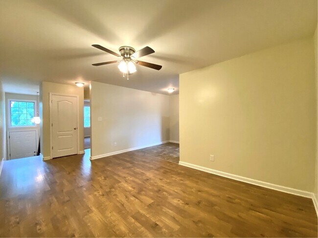 Building Photo - 505-H Havendale Ct