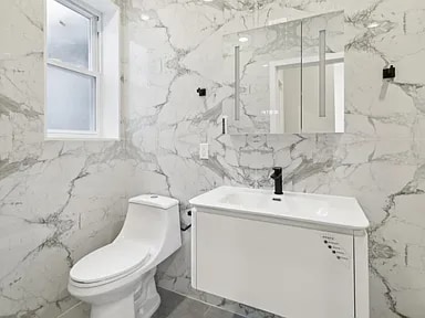 Building Photo - 4147 W Girard Ave