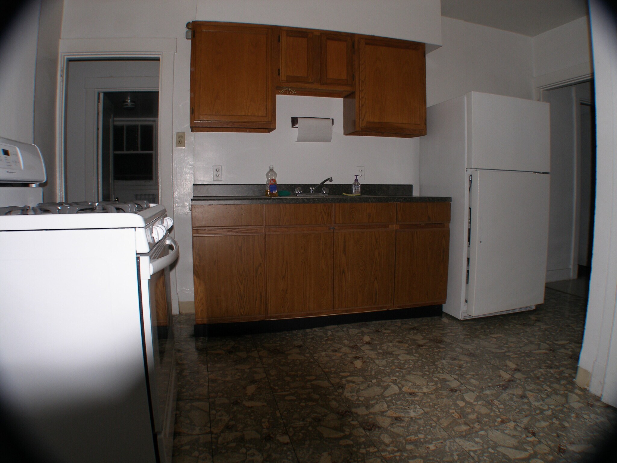 Building Photo - 2201 Pittock St