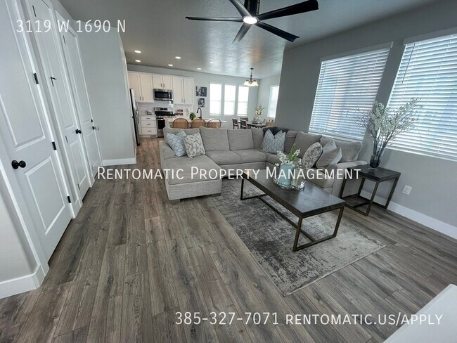 Building Photo - 3119 W 1690 N