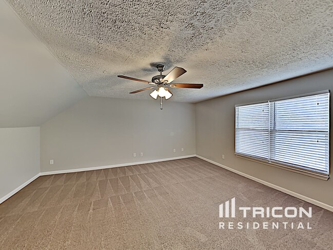 Building Photo - 1603 Covington Ct