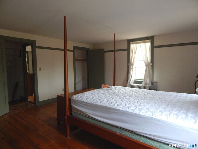 Building Photo - 284 Kick Hill Rd