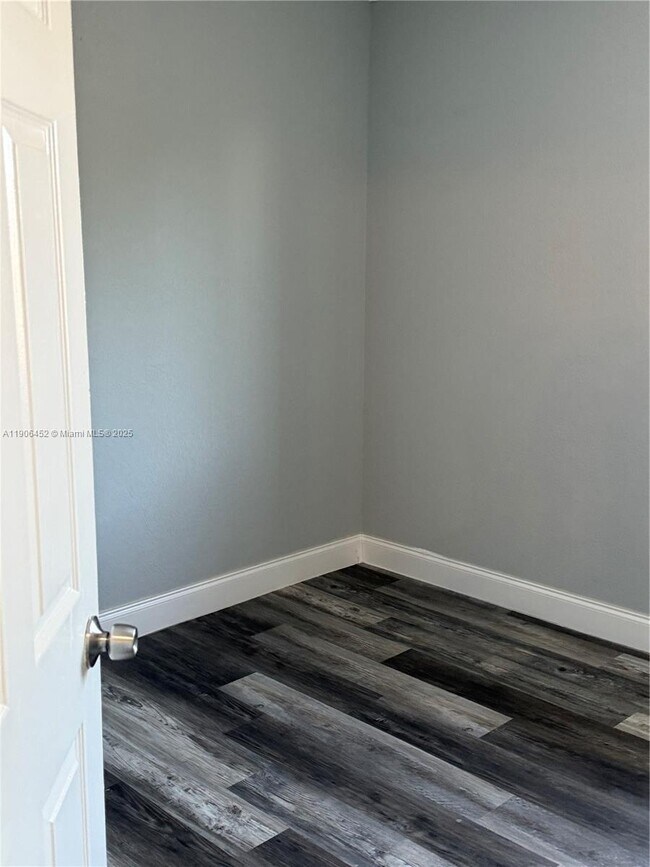 Building Photo - 13914 SW 178th St