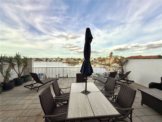 Building Photo - 410 Flagship Dr