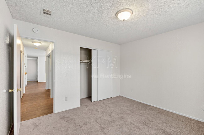 Building Photo - 7356 Kelley Dr