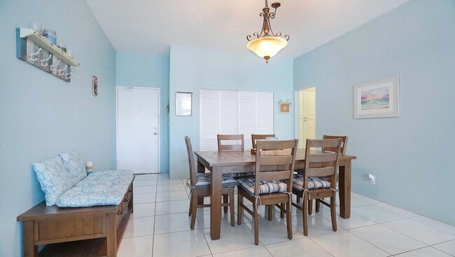 Building Photo - 4250 Galt Ocean Dr