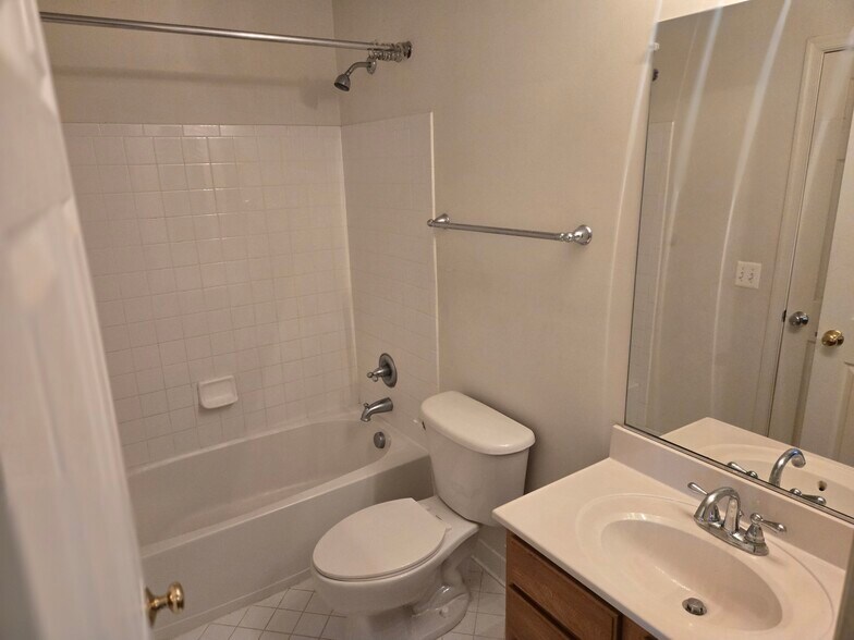 Building Photo - 13542 Prairie Mallow Ln