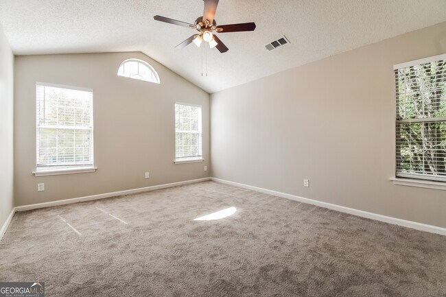 Building Photo - 4677 Cedar Park Trail