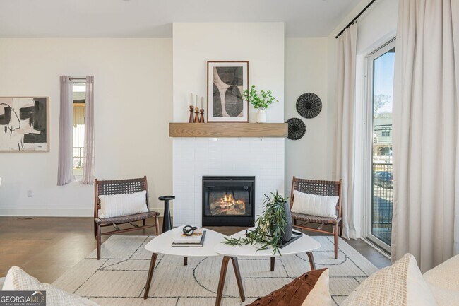 Building Photo - 2347 Hosea L Williams Dr SE