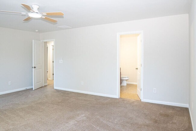 Building Photo - 17 Enoree Way