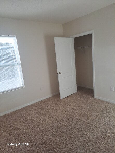 Building Photo - 5331 Timberland Ave