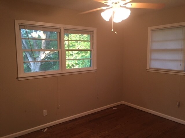 Building Photo - 2514 Rochell Dr NW