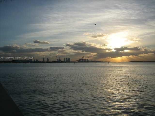 Building Photo - 325 S Biscayne Blvd