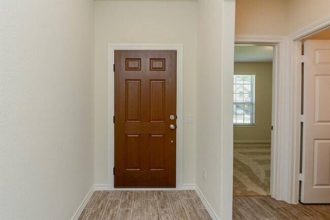 Building Photo - 9731 Birdsnest Ct