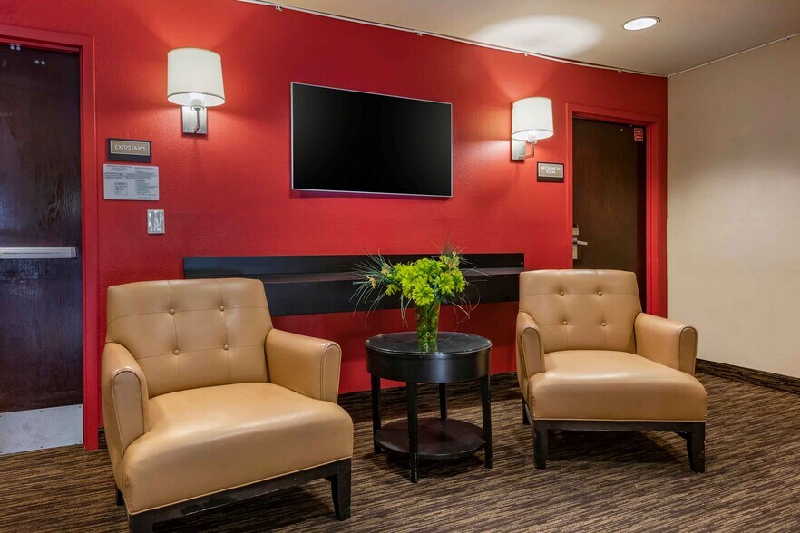 Building Photo - Furnished Studio-Jacksonville - Riverwalk ...