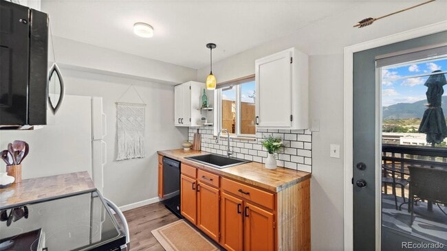 Building Photo - 1436 Territory Trail