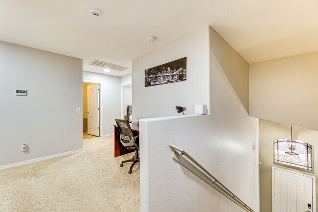 Building Photo - 3552 N Excalibur Pl