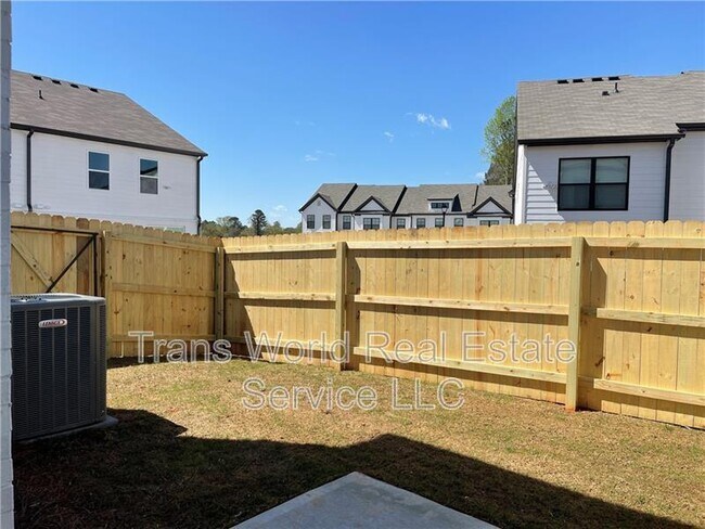 Building Photo - 159 Auburn Run Ln