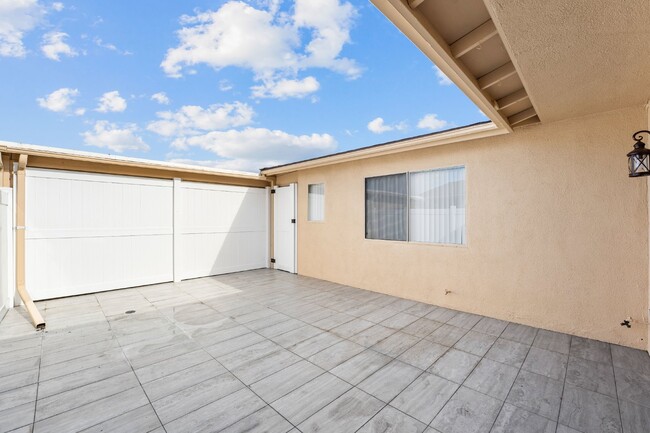 Building Photo - Totally Remodeled Single Story Home