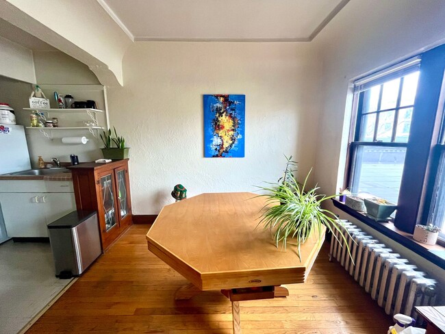 Interior Photo - 4480 N Oakland Ave