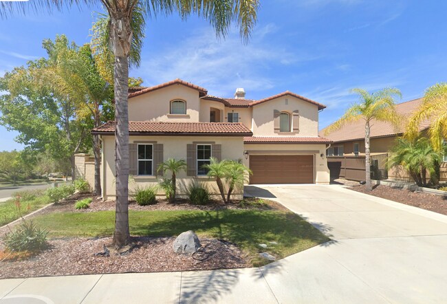 Building Photo - 1059 Vista Pointe Blvd
