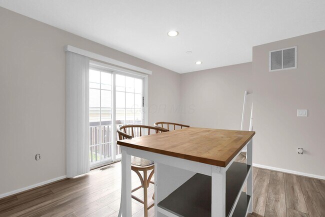 Building Photo - 6318 Marsh Wren Drive