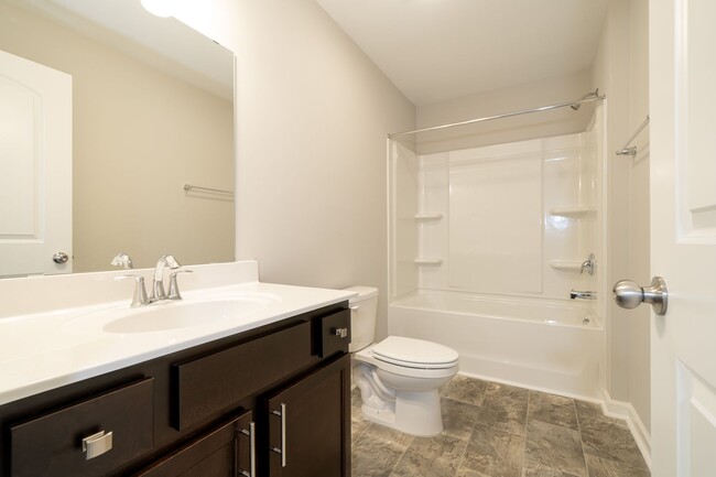 Building Photo - Available Early June! Gorgeous 3 BED 2.5 B...