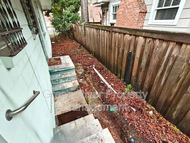 Building Photo - 1654 Talbot Ave