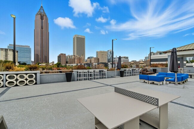 Building Photo - 590 James Maxwell Rd