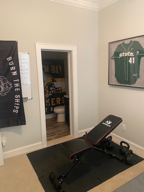 downstairs - 2556 Vail Ave