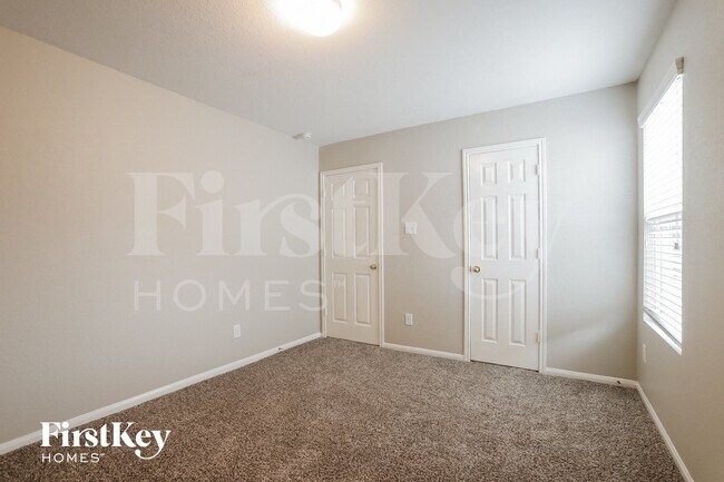 Building Photo - 18103 Iris Edge Way