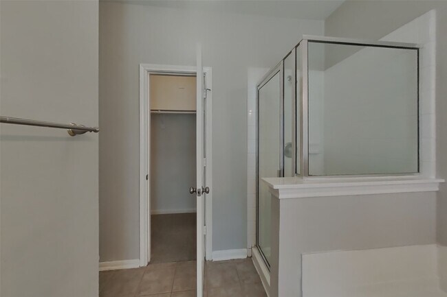 Building Photo - 3135 Lavender Candle Dr