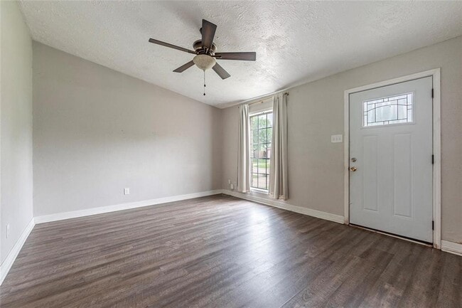Building Photo - 3310 Ashwyne Ct
