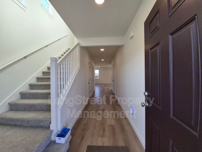 Building Photo - 4694 Finch St