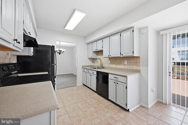 Building Photo - 10609 Oxford Ct